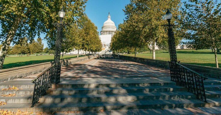 New York City: Full-Day Washington DC City Highlights Tour - Arlington Cemetery and JFK’s gravesite
