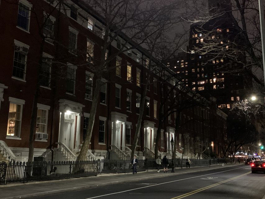 New York City: Gangsters and Ghosts 2-Hour Walking Tour - Chinatown and the old Blood Alley stories