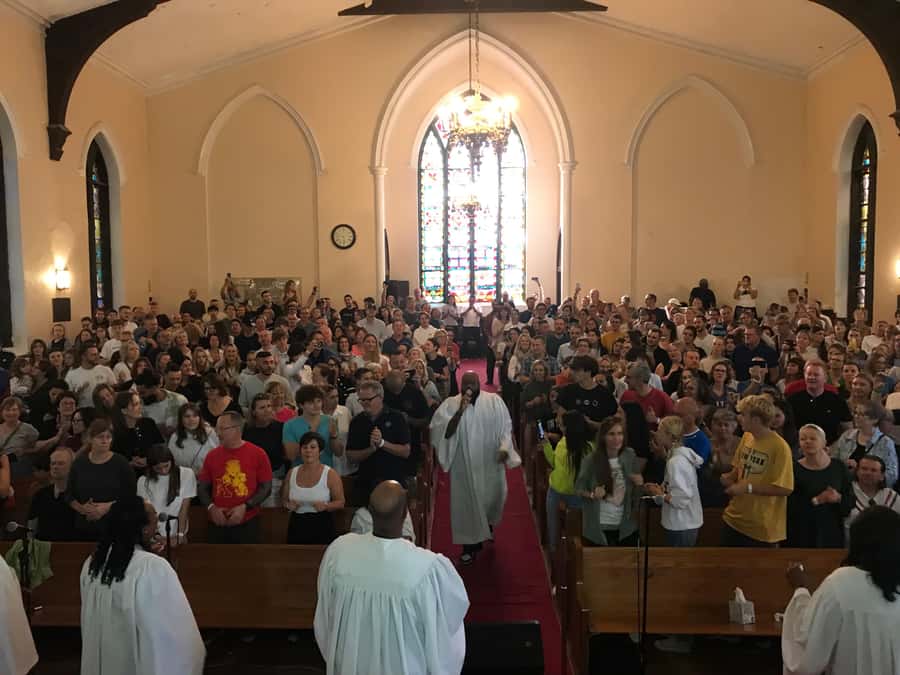 New York City: Harlem Gospel Live Music Concert - Entering Mount Olivet Baptist Church