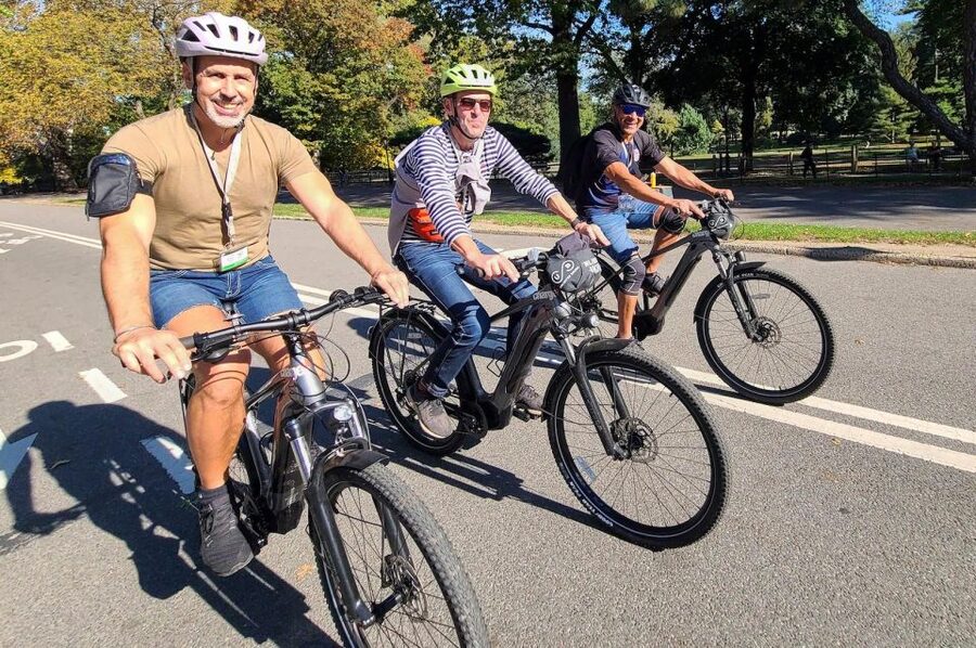 New York City: Highlights of Central Park Bike or eBike Tour - Why a bike is the smart way to see Central Park
