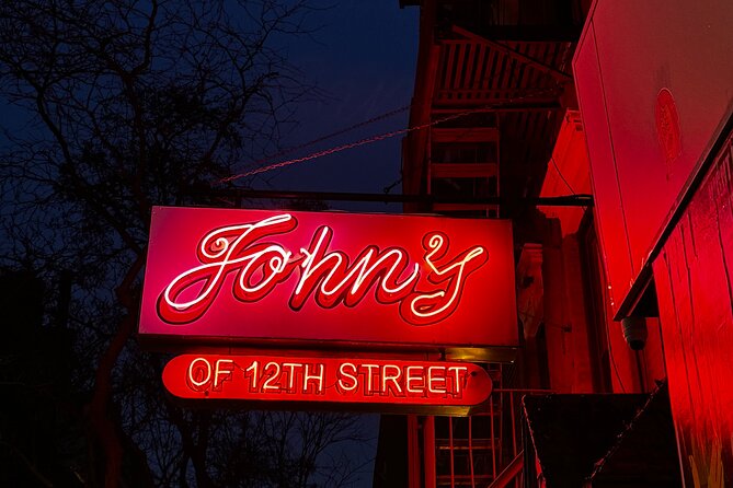 New York City Mafia and Local Food Tour led by NYPD Guides - Pace, distance, and practical comfort