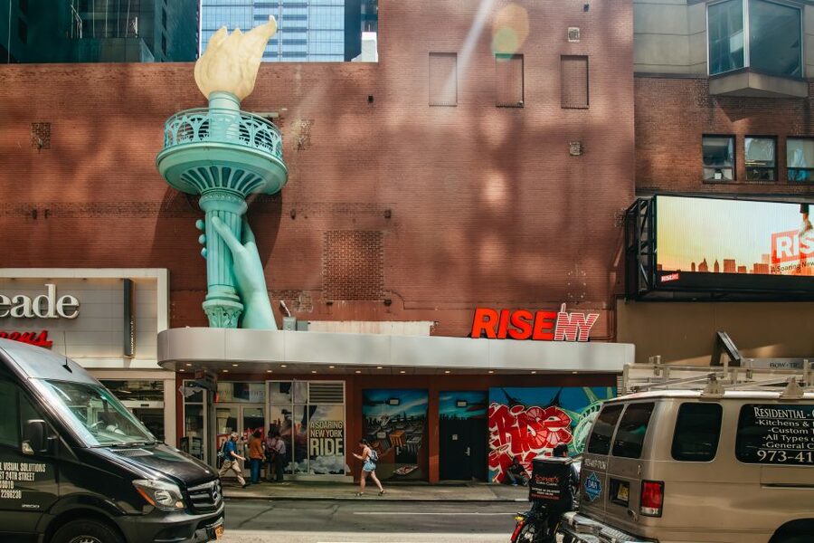 New York City: RiseNY Experience Ticket - Finding the transition to the ride