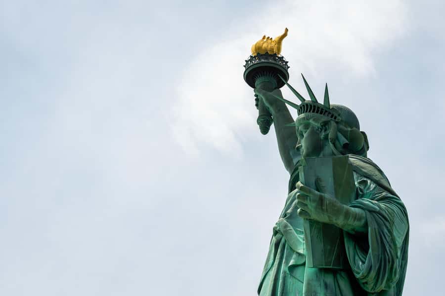 New York City: Statue of Liberty & Ellis Island Guided Tour - Why these two islands belong together