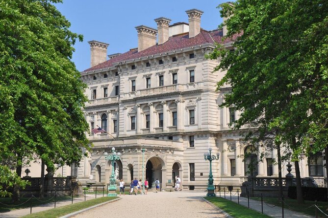 Newport Gilded Age Mansions Trolley Tour with Breakers Admission - Cliff Walk, Marble House, and Rosecliff