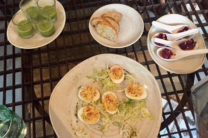 Newport Neighborhood Food Tour - Mexican cooking at historic Perro Salado
