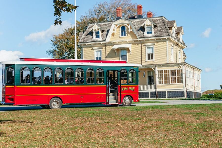 Newport: Scenic Trolley Tour - Bellevue Avenue and the Gilded Age mansions