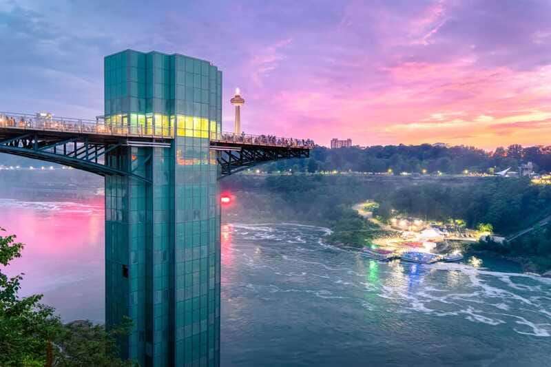 Niagara Falls: Canadian and American Deluxe Day Tour - The guide can make or break a packed day