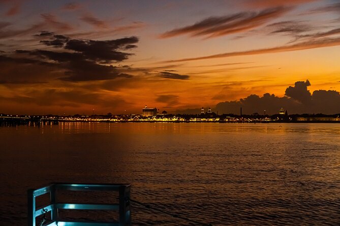 Nights of Lights Boat Cruise - The bayfront lights and holiday atmosphere