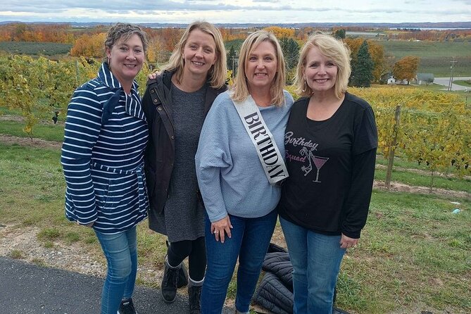 NON BUS 4 Winery Traverse City Wine Tour on Old Mission Peninsula - Chateau Chantal: High Ground and Rare Ice Wine
