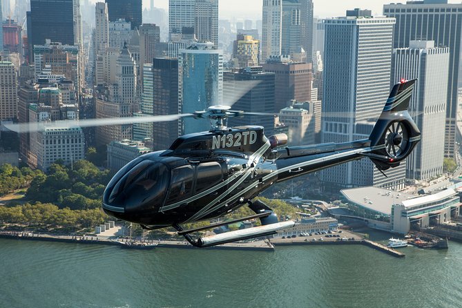 NY Helicopter Tour: Manhattan Highlights (Heliport fees Incl.) - From the Downtown Manhattan Heliport to Liberty Island