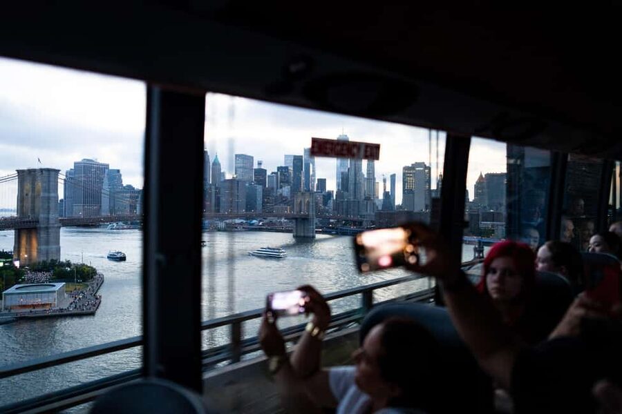 NYC at Night: 3-Hour Luxury Bus Tour of Top Highlights - Key points to know before booking