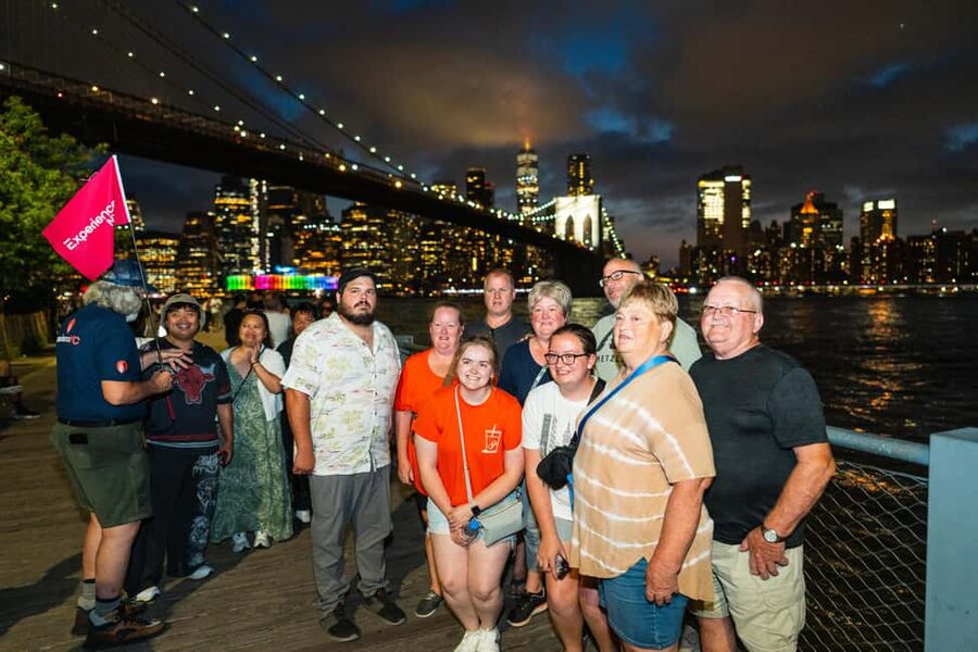 NYC at Night: 3-Hour Luxury Bus Tour of Top Highlights - Finishing through Midtown and Times Square