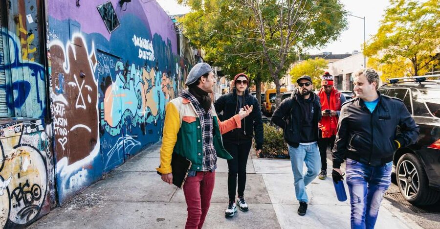 NYC: Brooklyn Graffiti & Street Art Walking Tour in Bushwick - One hour with the Bushwick Collective