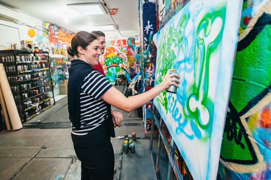 NYC: Brooklyn Graffiti Workshop with Local Artist - Why families and first-time artists fit this activity