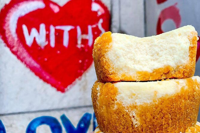 NYC: Chinatown & Little Italy Food Tour with 7 Flavorful Tastings - The guides make the biggest difference