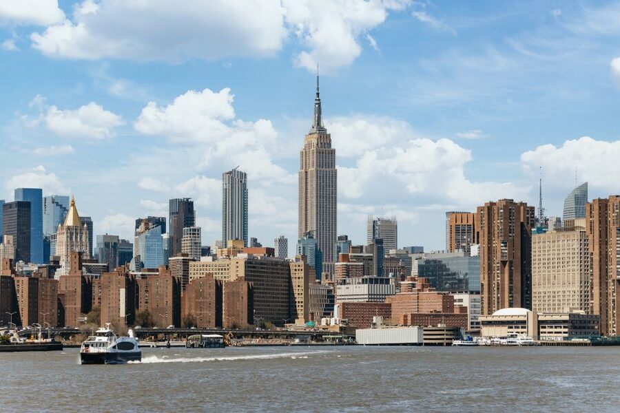 NYC: Circle Line 1.5-Hr Landmarks Skip-The-Box-Office Cruise - Why this cruise works so well for a first look at New York
