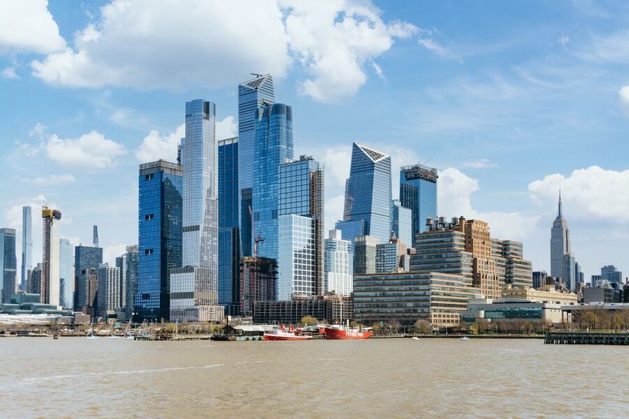 NYC: Circle Line 1.5-Hr Landmarks Skip-The-Box-Office Cruise - Pier 83 and the skip-the-line advantage