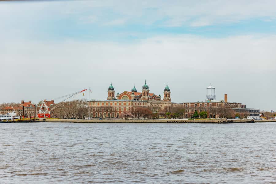 NYC: Circle Line 2.5 Hour Best of NYC Boat Cruise - Brooklyn Bridge and the city’s major crossings