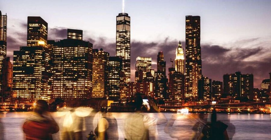 NYC: Circle Line 2h Harbor Lights Cruise Skip-The-Box-Office - High Line views and One World Trade Center