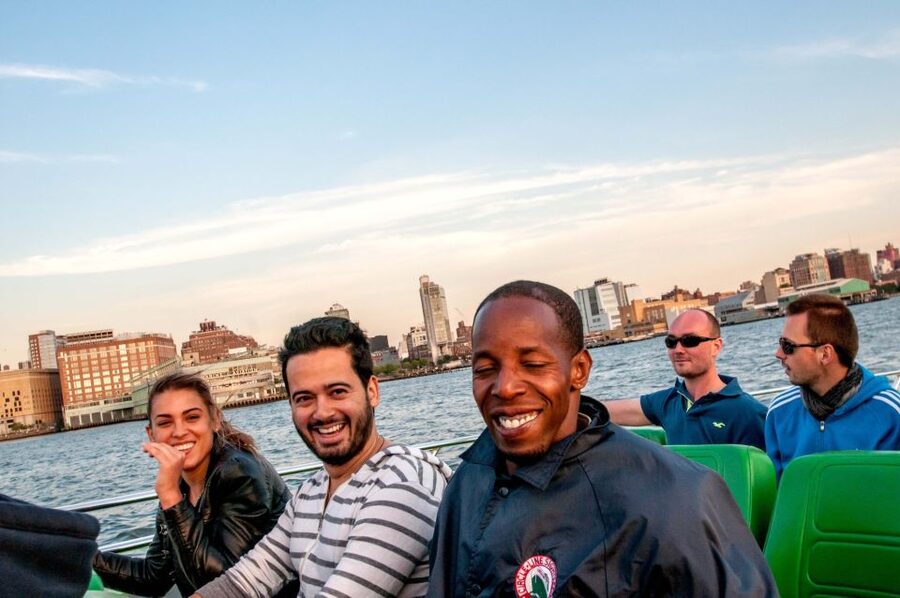 NYC: Circle Line "The Beast" Midtown/Downtown Speedboat Ride - How wet and wild is it?