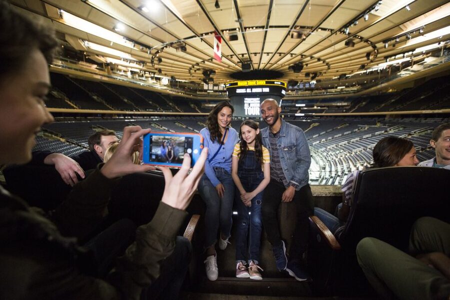 NYC: Madison Square Garden Tour Experience - Locker rooms and changing areas: the important qualification