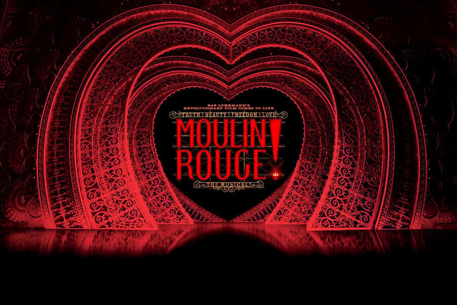 NYC: Moulin Rouge! the Musical on Broadway - From film fantasy to Broadway theater