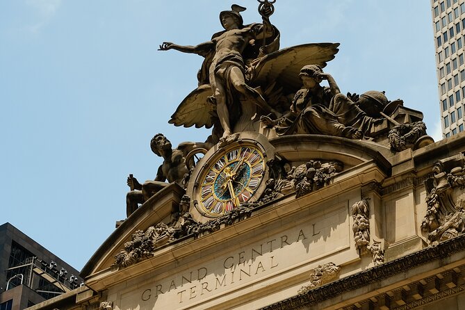 NYC: Official Grand Central Terminal Tour - The Campbell Apartment and a taste of the 1920s