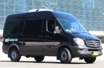 One-Way Transfer to/from JFK Airport and Manhattan