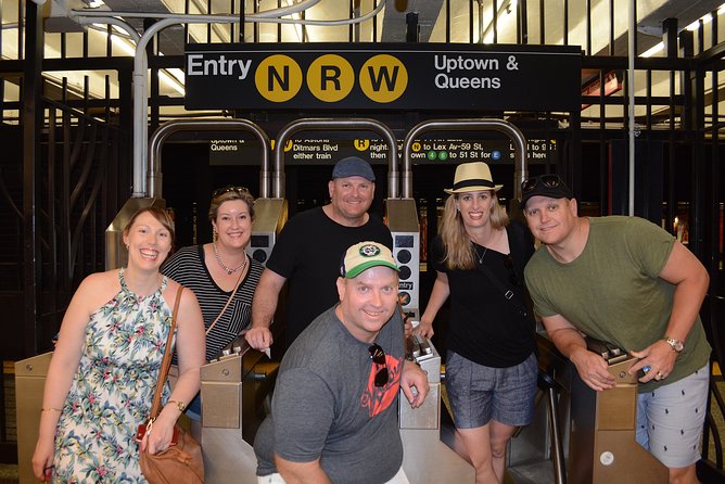 NYC Professional Photoshoot and Walking Tour with Private Guide - Brooklyn Bridge: the grand finale and the biggest time commitment