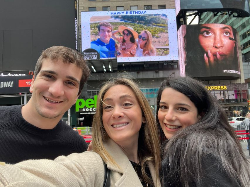 NYC: See Yourself on a Times Square Billboard for 24 Hours - Your 15 seconds in the heart of Times Square
