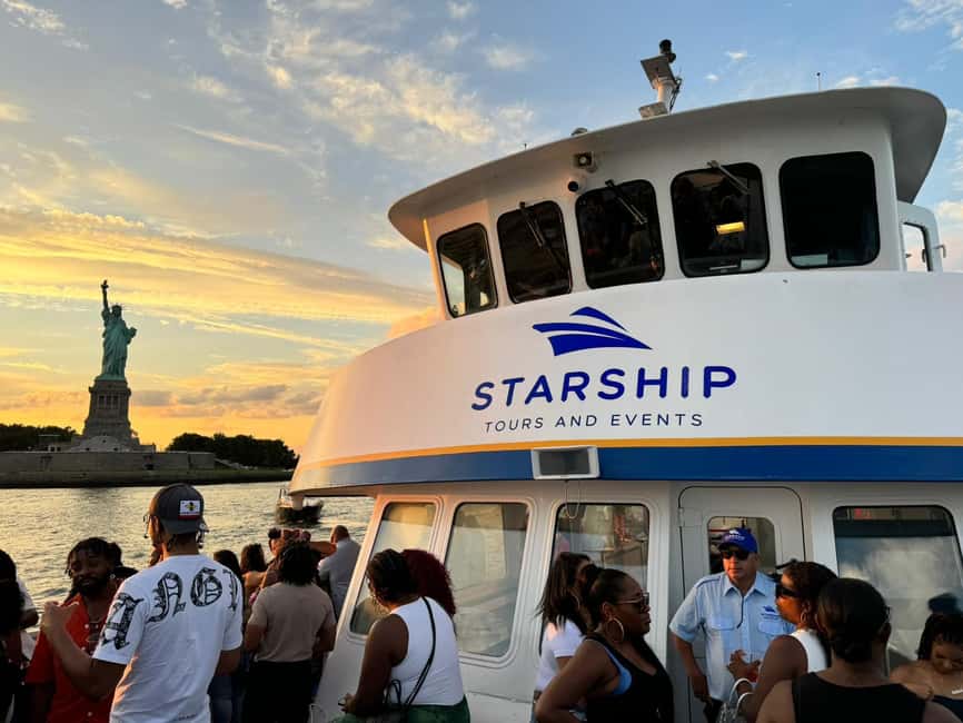 NYC: Starship Landmark 90 Minute Sightseeing Cruise - Starting at Pier 78 beside Hudson Yards