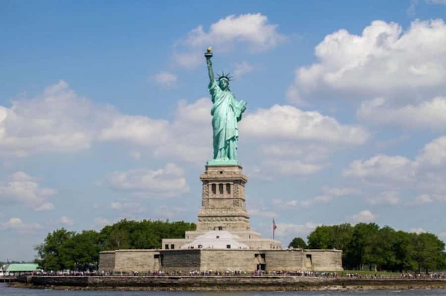 NYC: Statue of Liberty Express Skip-the-Box-Office Cruise - The main event: circling close to the Statue of Liberty