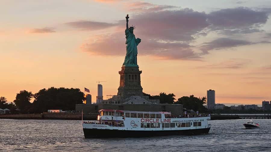 NYC: Statue of Liberty Sunset Cruise Skip-the-Line Ticket - Leaving South Street Seaport at Pier 16
