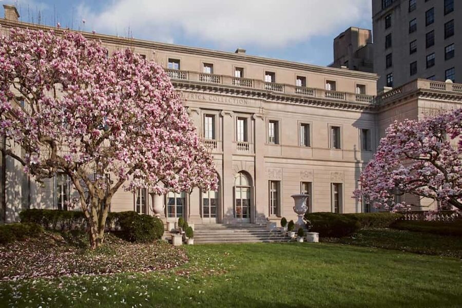 NYC: The Frick Collection Entry Ticket - Strict rules about bags, bottles, and cameras