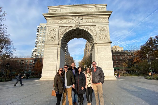 NYC TV & Movie Locations Bus Tour – Friends, Seinfeld & More - Central Park, Wollman Rink, and screen romance