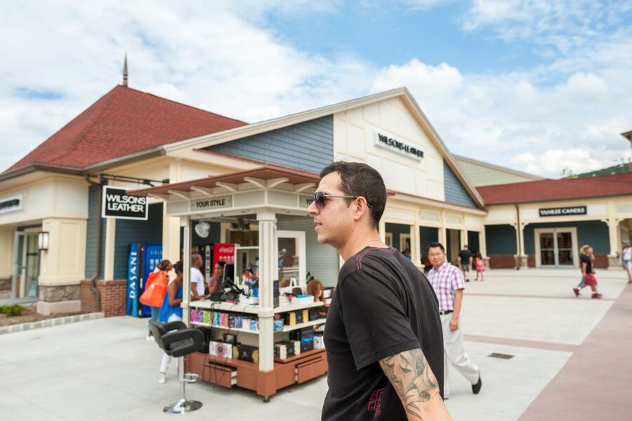 NYC: Woodbury Common Premium Outlets Shopping Trip - Key points to know before you go