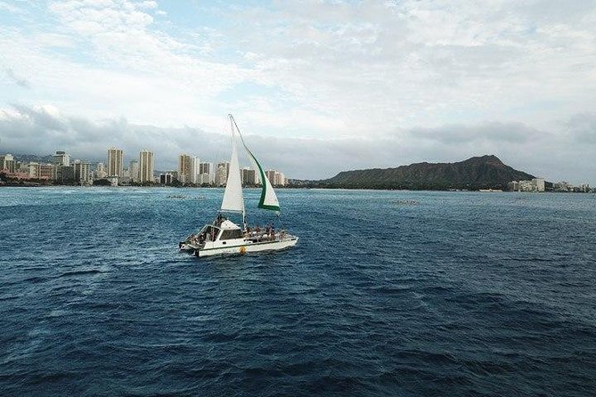Oahu Catamaran Waikiki Sunset on 40 Foot Catamaran: Food and BYOB - A sunset view that begins at sea