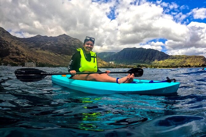 Oahu Dolphin and Snorkel Tour with Waikiki Pickup & Lunch - Lunch, hula, and the return to shore