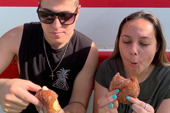Oahu in a Day: Waterfall - Food Trucks - Lookouts - Small Crowds - North Shore surf and Kahuku food trucks