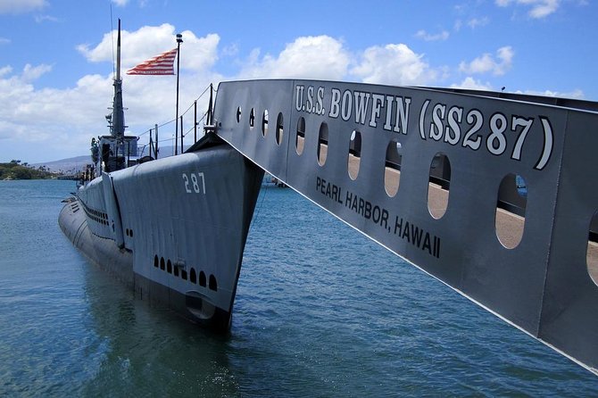 Oahu: Pearl Harbor USS Arizona Memorial & Battleship Missouri - How to make the six-hour schedule work