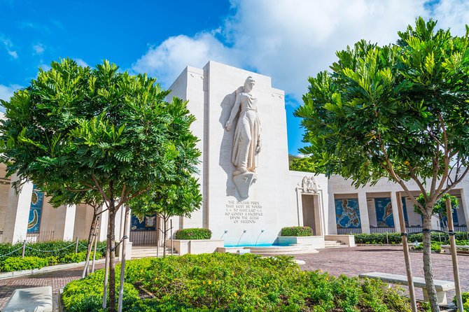 Oahu: Pearl Harbor USS Arizona Memorial Small Group Tour - Iolani Palace and King Kamehameha