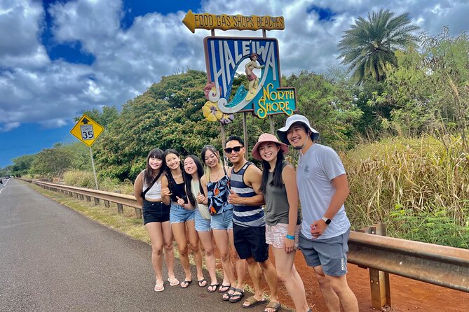 Oahu: Roundtrip Shuttle From Waikiki to Dole Plantation & Haleiwa - What the $30.25 price really buys