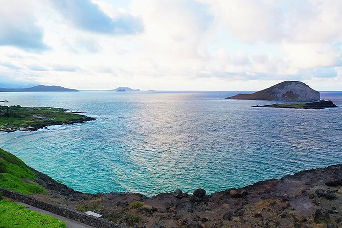 Oahu's Ultimate Tour: Dole, Turtle Snorkel, Pali Lookout & More - Eternity Beach and Halona Blowhole bring the drama