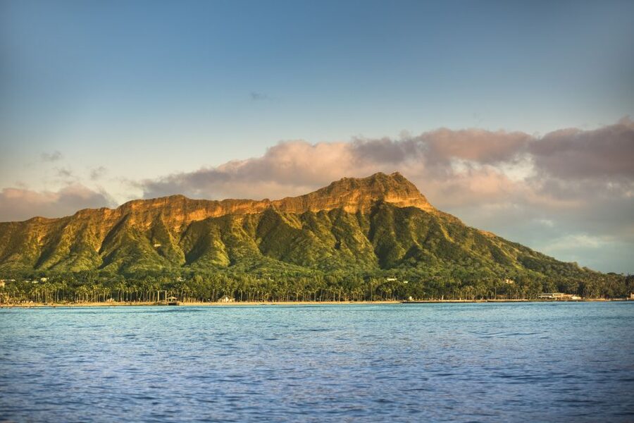 Oahu: Waikiki Glass Bottom Boat Sunset Cruise - Should you book the Waikiki sunset cruise?
