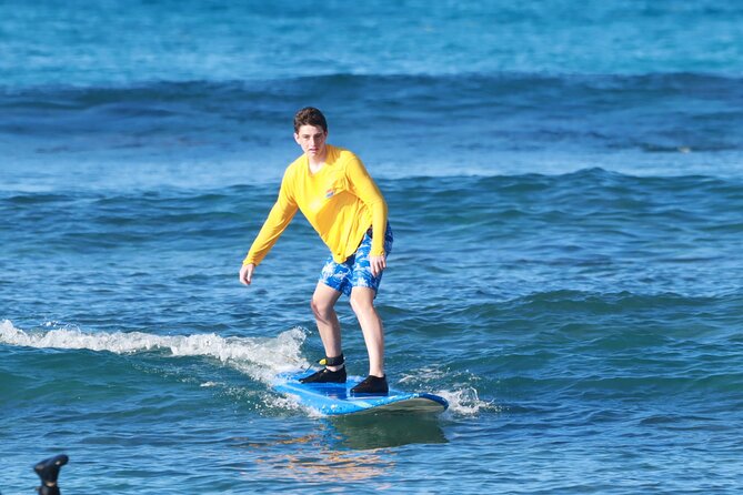 Open Group Surfing Lesson in Waikiki, Hawaii - From Kapahulu Avenue to Waikiki Beach