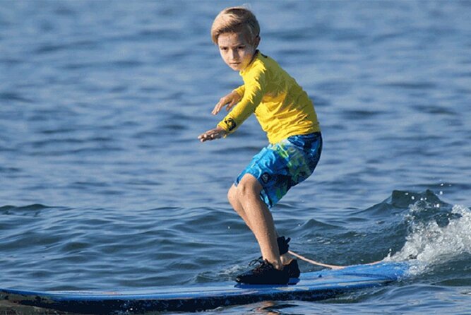 Outrageous Surf ScHool Lesson on Lahaina Side - The teaching style: direct help instead of a long lecture