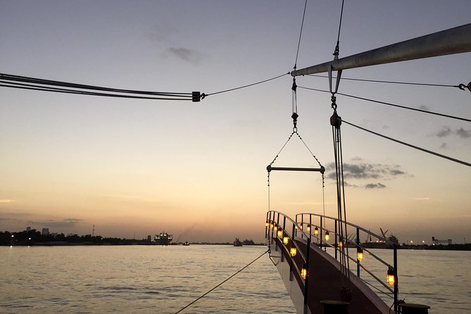 Paddlewheeler Creole Queen Jazz Dinner Cruise in New Orleans - Who will enjoy this New Orleans river cruise