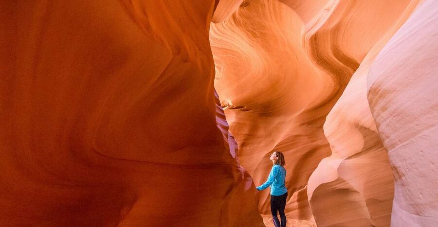 Page: Antelope Canyon X Guided Tour - The one-hour route into Canyon X