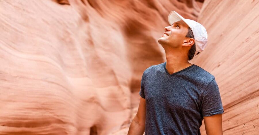 Page: Lower Antelope Canyon Prime-Time Guided Tour - Meeting at Ken’s Tours and getting ready