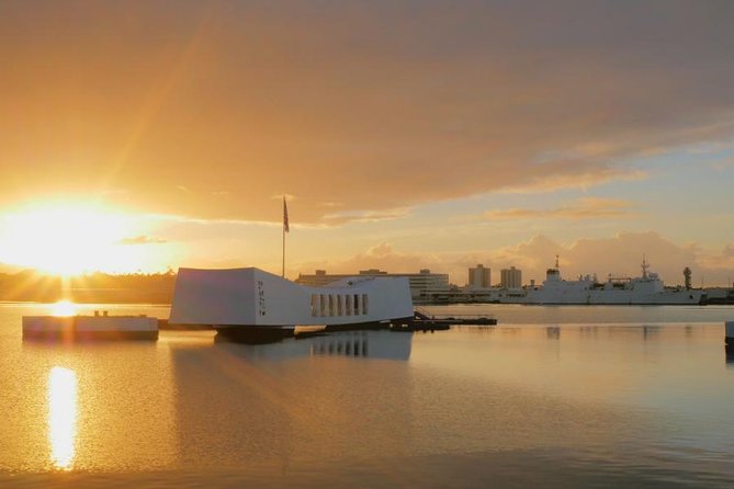 Pearl Harbor Arizona Memorial - Honolulu Tour - Submarine Access - The museums and the problem of limited time